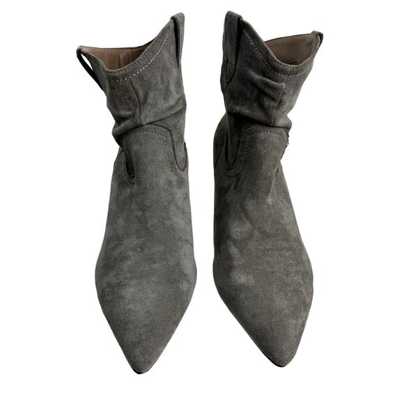 Women's Oasis Society Gray Suede Boots Ruched Slouchy Slip On Ankle Booties sz 9 - Picture 1 of 10